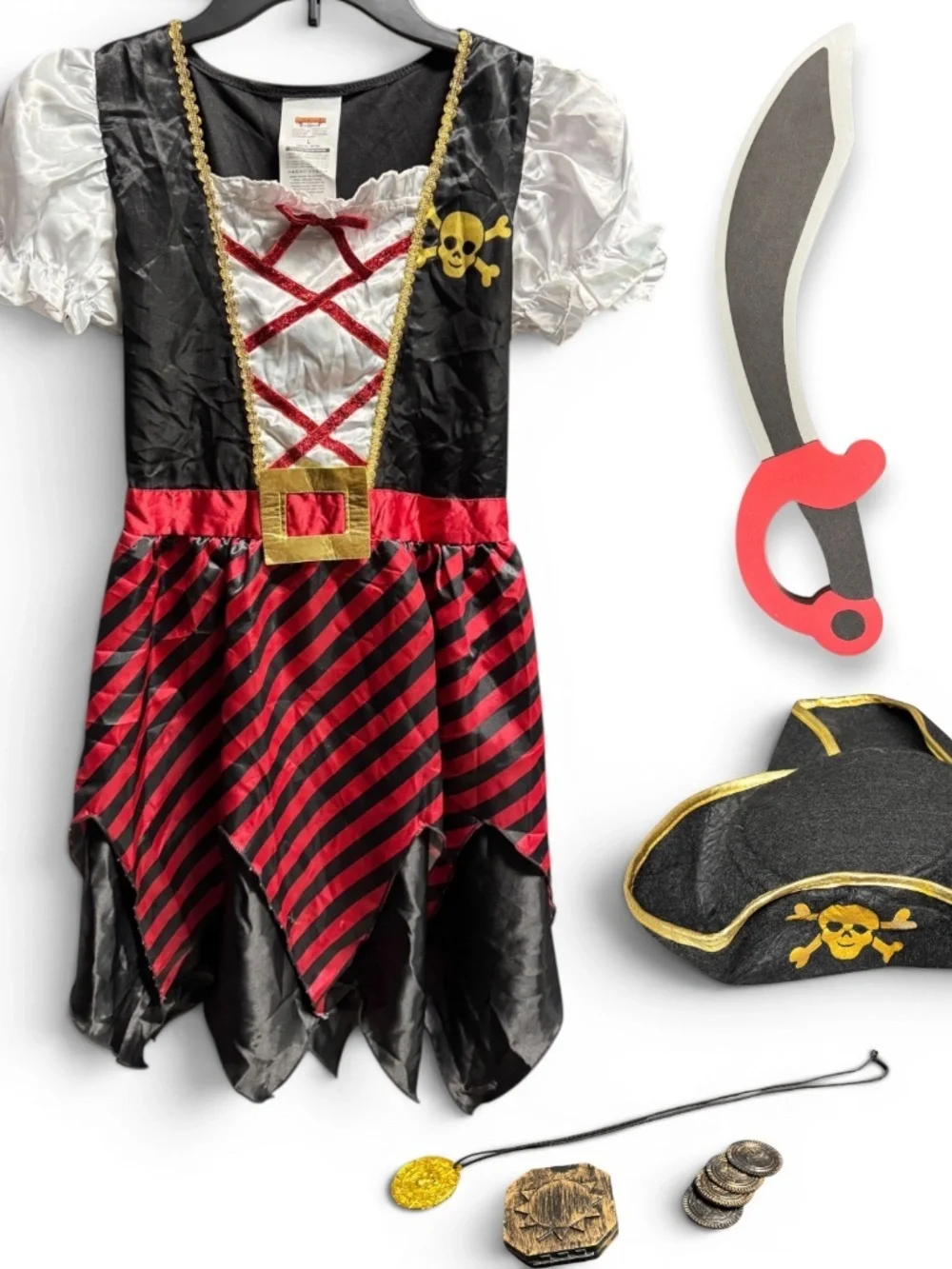 NWOT Girls Pirate Princess Halloween Costume Set Large